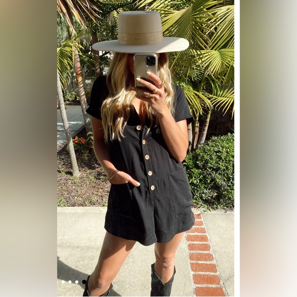 COPY - Show Me Your MuMu Yvette Romper - Picture 5 of 14